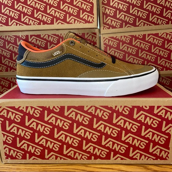 Vans Men’s sz 7 NWT - Picture 1 of 8